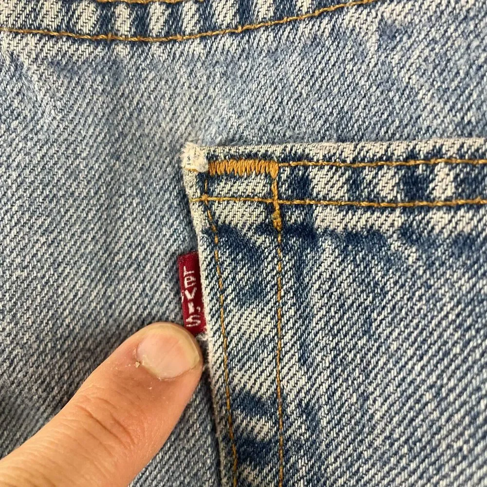 Vintage Levis 550 Jeans Men‎ 33 (Fits 34x30) Blue Relaxed Fit Tapered USA Grunge